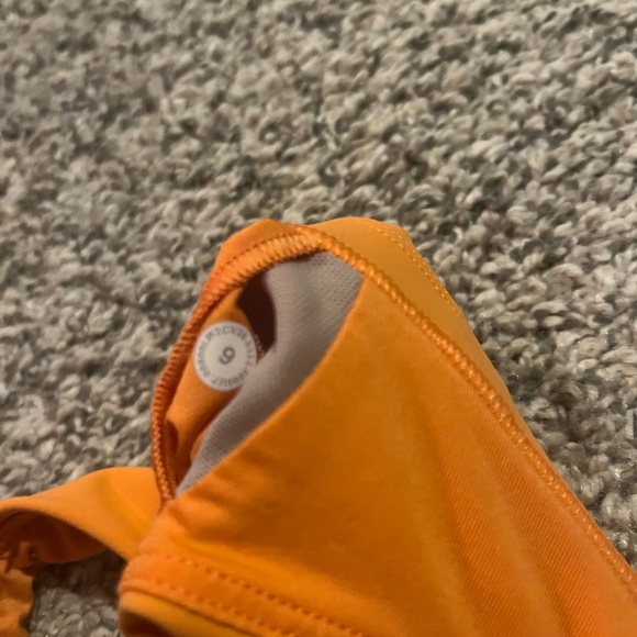 Lululemon Orange Wunder Train Longline Bra - Picture 6 of 6